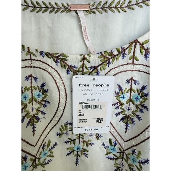 Free People NWT Embroidered Floral Boho Draped Lace Batwing Sleeve Top sz S - Picture 2 of 7